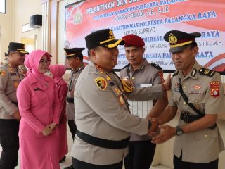 Mutasi Jabatan Kesatuan, Kapolresta Palangka Raya Pimpin Upacara Pelantikan dan Sertijab 4 PJU
