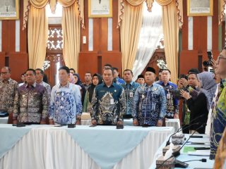 Bupati Kotabaru Hadiri Kunker Reses Komisi II DPR RI di Banjarmasin