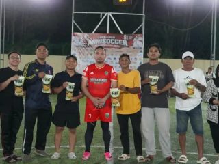 "Turnamen Minisoccer HUT RI ke-81 di Kotabaru Pererat Silaturahmi Antarinstansi"